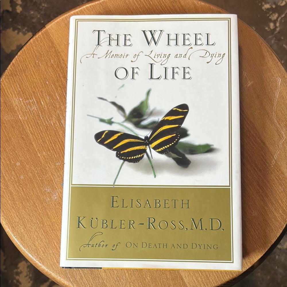 Hardcover Book: The Wheel of Life Book by Elisabeth Kübler-Ross